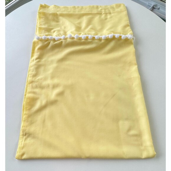 Vintage 70s double curtains with white pompons, solid sunny yellow panels - Picture 9 of 9